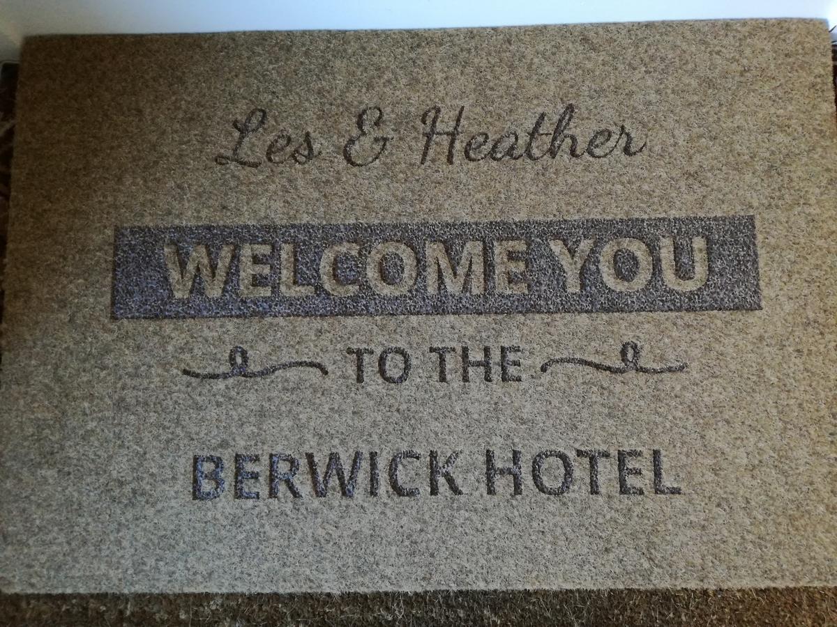 The Berwick - Over 40'S Only Blackpool Kültér fotó