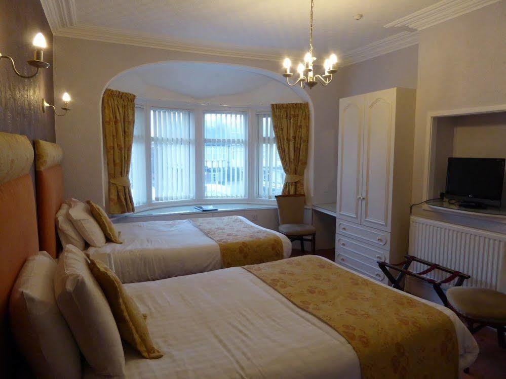The Berwick - Over 40'S Only Blackpool Kültér fotó